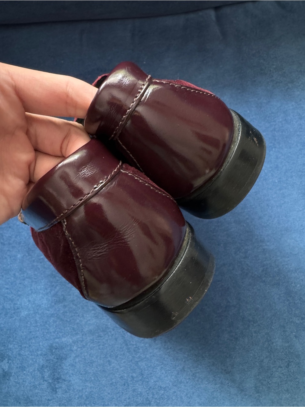 G.H. Bass & Co. Weejuns Burgundy Velvet Penny. Loafers Size 9M - Picture 7 of 8